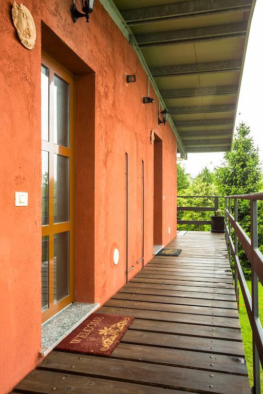 Cantù Agriturismo Jesson Rosamund מראה חיצוני תמונה