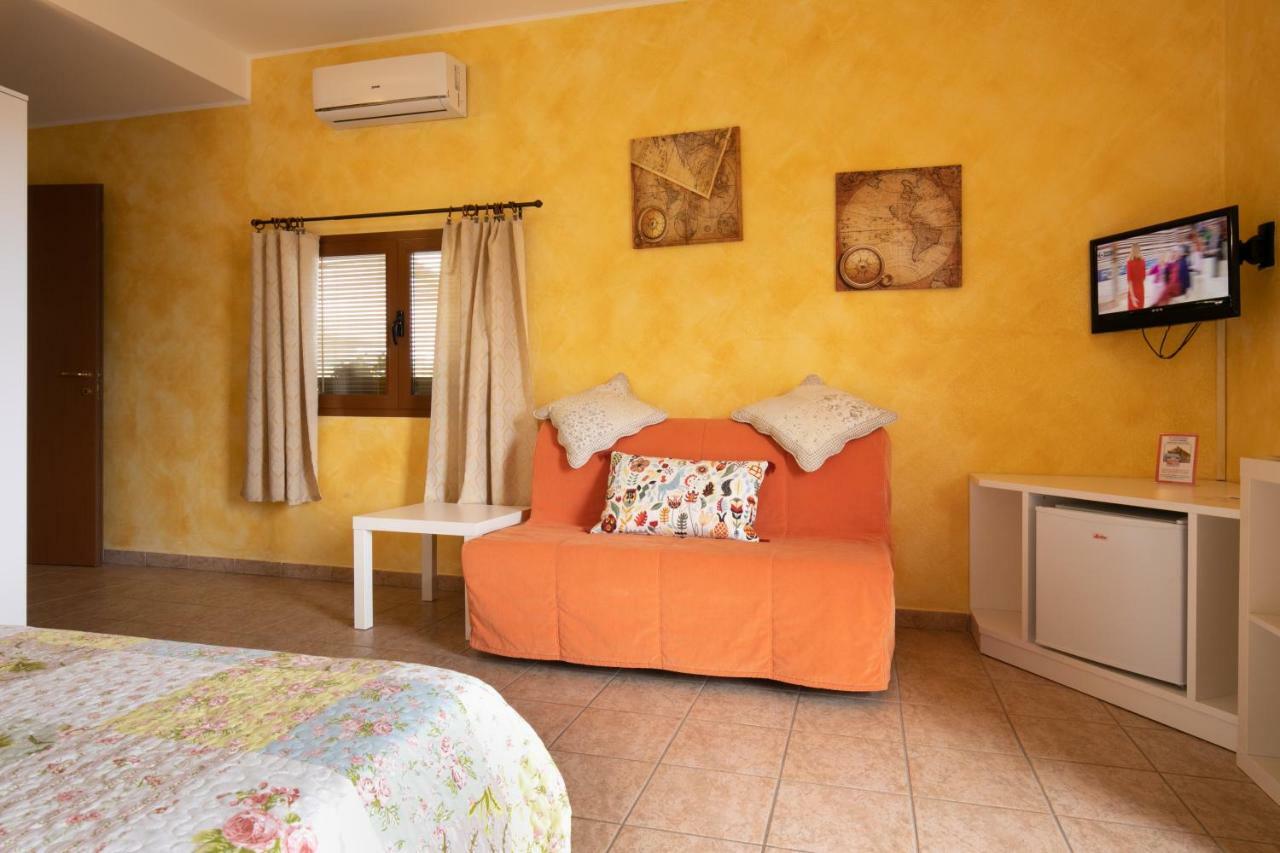 Cantù Agriturismo Jesson Rosamund מראה חיצוני תמונה