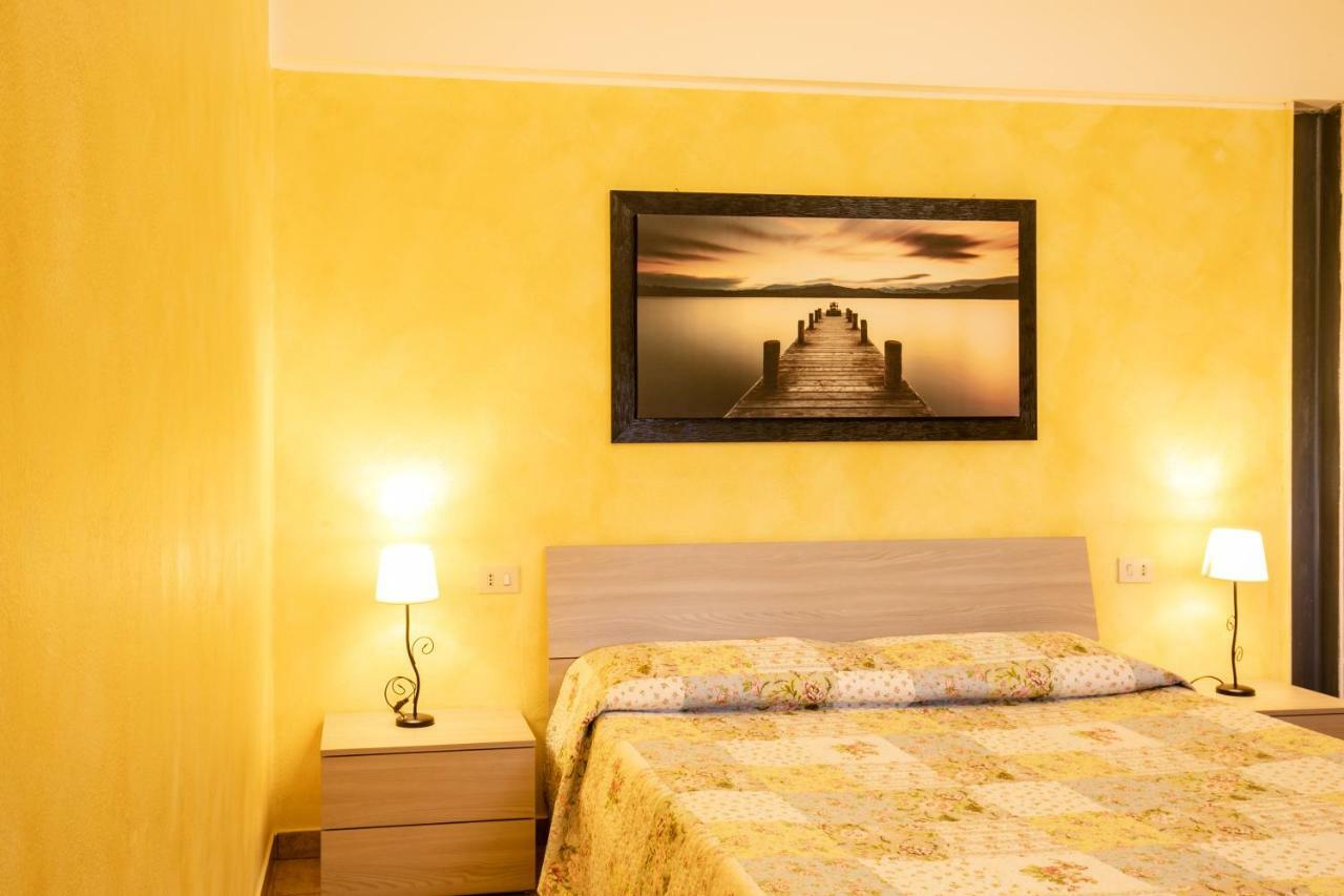 Cantù Agriturismo Jesson Rosamund מראה חיצוני תמונה